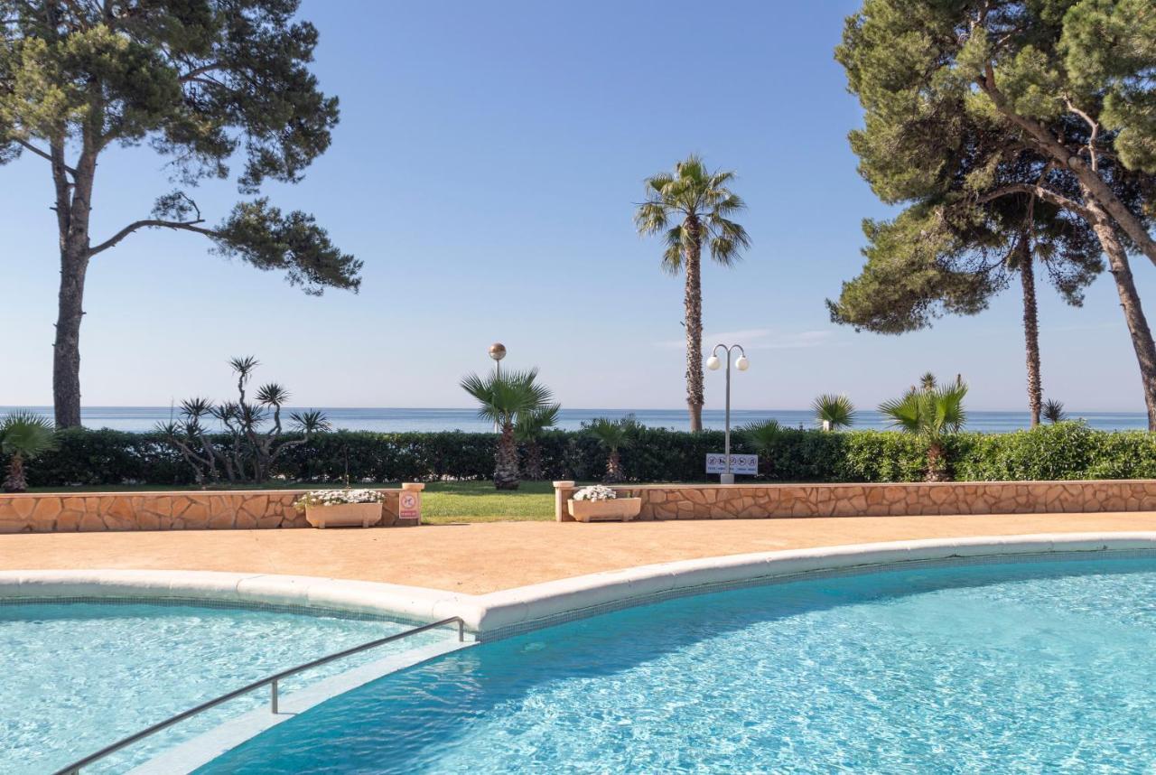 Apartamentos Internacional Arysal Cambrils Εξωτερικό φωτογραφία